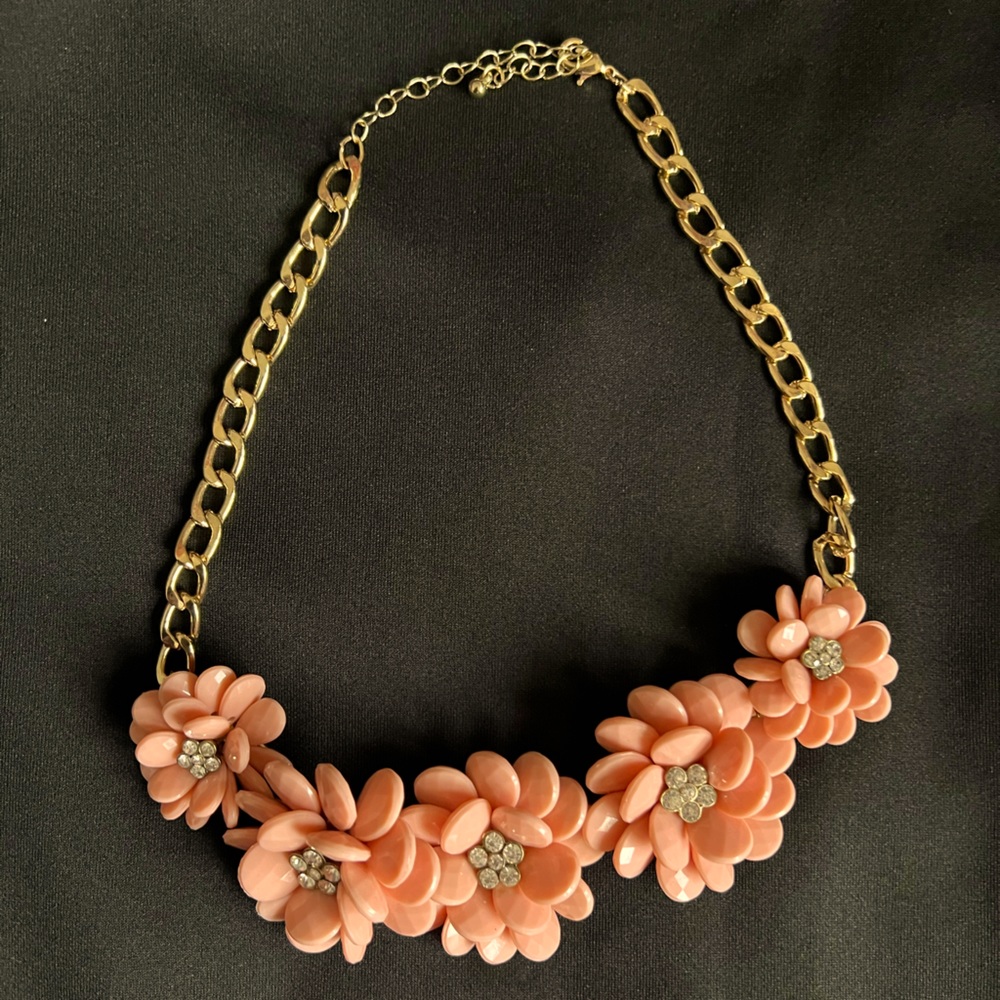 Light pink flower adjustable choker